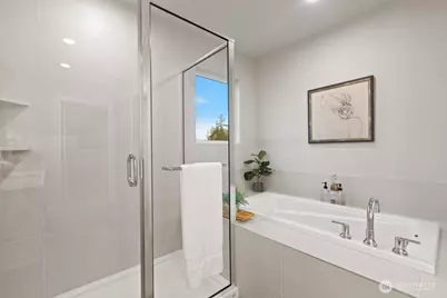 13917 17th Avenue E #50, Tacoma, WA 98445 - Photo 5