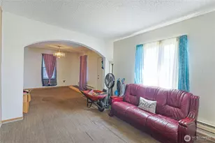 809 E Morton St, Tacoma, WA 98404 - Photo 3