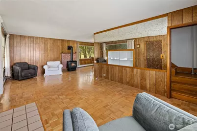 107 W Montana Avenue, Roslyn, WA 98941 - Photo 5