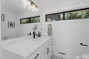 2101 Beverly Beach Dr NW, Olympia, WA 98502 - Photo 17