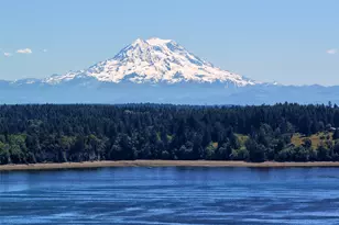 2101 Beverly Beach Dr NW, Olympia, WA 98502 - Photo 3