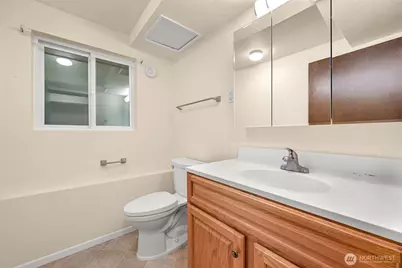 862 E Douglas, Bellingham, WA 98226 - Photo 23