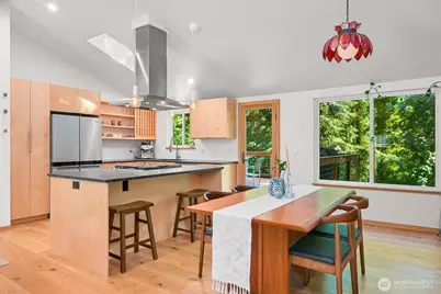 862 E Douglas, Bellingham, WA 98226 - Photo 11