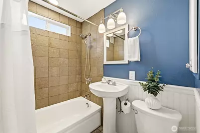 2722 NE Blakeley Street, Seattle, WA 98105 - Photo 19