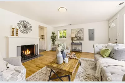 2722 NE Blakeley Street, Seattle, WA 98105 - Photo 3