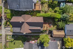 1631 N 54th St, Seattle, WA 98103 - Photo 31