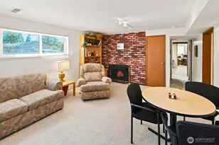 3610 NE 197th St, Lake Forest Park, WA 98155 - Photo 17