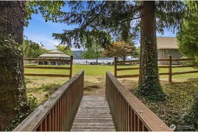 3610 NE 197th Street, Lake Forest Park, WA 98155 - Photo 35
