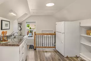 251 Meadow Ave N, Renton, WA 98057 - Photo 15