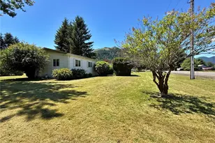 1521 Main Ave, Morton, WA 98356 - Photo 5