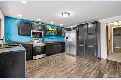 21030 7th Avenue S, Des Moines, WA 98198 - Photo 11