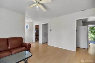 2512 Cedar St, Everett, WA 98201 - Photo 19