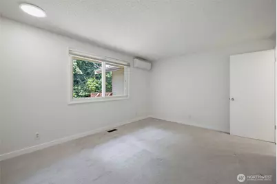 24833 13th Avenue S, Des Moines, WA 98198 - Photo 23