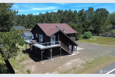 1040 W Hancock Avenue, Westport, WA 98595 - Photo 1