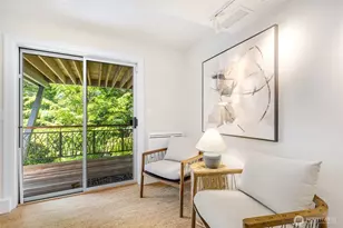 2501 Nob Hill Pl N, Seattle, WA 98109 - Photo 35