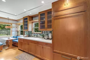 2501 Nob Hill Pl N, Seattle, WA 98109 - Photo 15