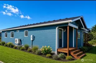221 Marine View Dr SW, Ocean Shores, WA 98569 - Photo 3