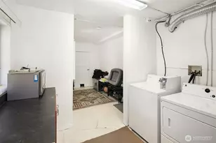 3527 S Hudson Street Ct, Seattle, WA 98118 - Photo 11
