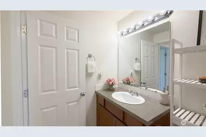 820 Cady Road #B308, Everett, WA 98023 - Photo 17
