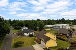 105 22nd St NE, Long Beach, WA 98631 - Photo 35