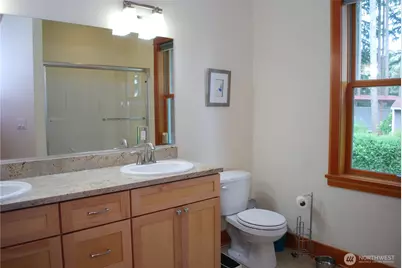 11310 Harris Rd SE, Yelm, WA 98597 - Photo 9