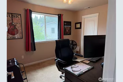 8204 237th Street E, Graham, WA 98338 - Photo 19