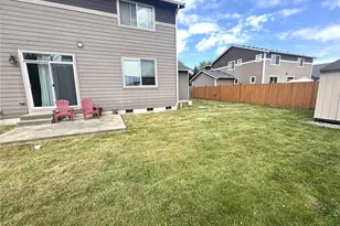 8204 237th St E, Graham, WA 98338 - Photo 3