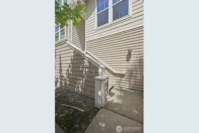 7705 Fairway Avenue SE #204, Snoqualmie, WA 98065 - Photo 35