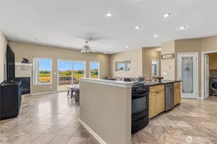 219 Reeds Rd, Touchet, WA 99360 - Photo 7