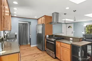 6632 NE 196th St, Kenmore, WA 98028 - Photo 7