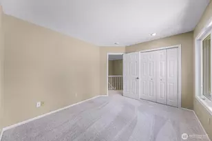 25827 NE 9th St, Sammamish, WA 98074 - Photo 31