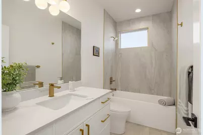 9739 12th Avenue NW, Seattle, WA 98117 - Photo 17