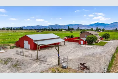 12 S Kirkpatrick Road, Omak, WA 98841 - Photo 1