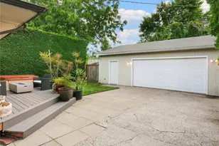 9219 30th Ave SW, Seattle, WA 98126 - Photo 7