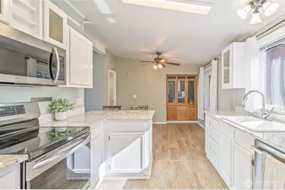1606 Twin Peaks Drive #50, Wenatchee, WA 98801 - Photo 11