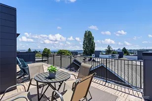 4432 Dayton Ave N, Seattle, WA 98103 - Photo 37