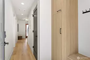 4432 Dayton Ave N, Seattle, WA 98103 - Photo 11