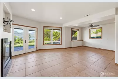 22 Washington Street, Manson, WA 98831 - Photo 15