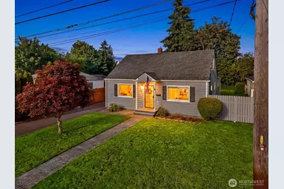 833 S Macarthur Street, Tacoma, WA 98465 - Photo 1