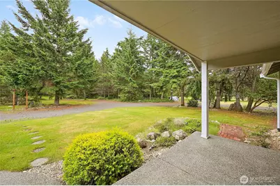 3995 SW Cimmarron Lane, Port Orchard, WA 98367 - Photo 7