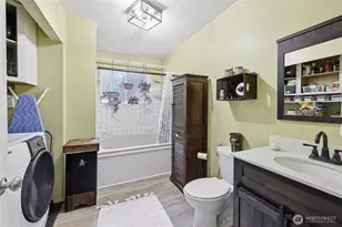 8210 University Point Cir NE, Bremerton, WA 98311 - Photo 19