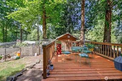 8210 University Point Circle NE, Bremerton, WA 98311 - Photo 15