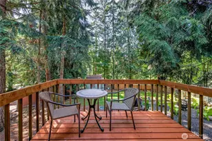 8210 University Point Cir NE, Bremerton, WA 98311 - Photo 29