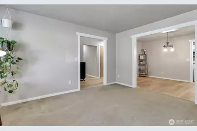 21516 102nd Street E, Bonney Lake, WA 98391 - Photo 5