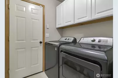 21516 102nd Street E, Bonney Lake, WA 98391 - Photo 17