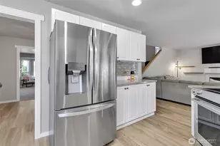 21516 102nd St E, Bonney Lake, WA 98391 - Photo 9
