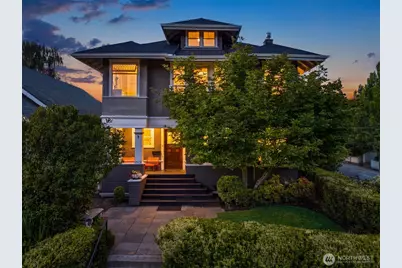 2002 1st Avenue N, Seattle, WA 98109 - Photo 3