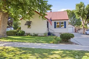 810 W Albany Ave, Kennewick, WA 99336 - Photo 1