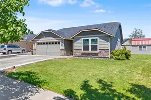 433 S Trillium Wy, Moses Lake, WA 98837 - Photo 1