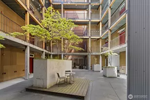 66 Bell St, Seattle, WA 98121 - Photo 37